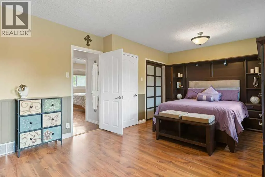 235 Allan Crescent SE