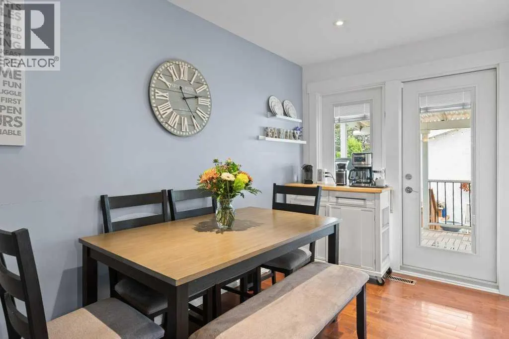 235 Allan Crescent SE