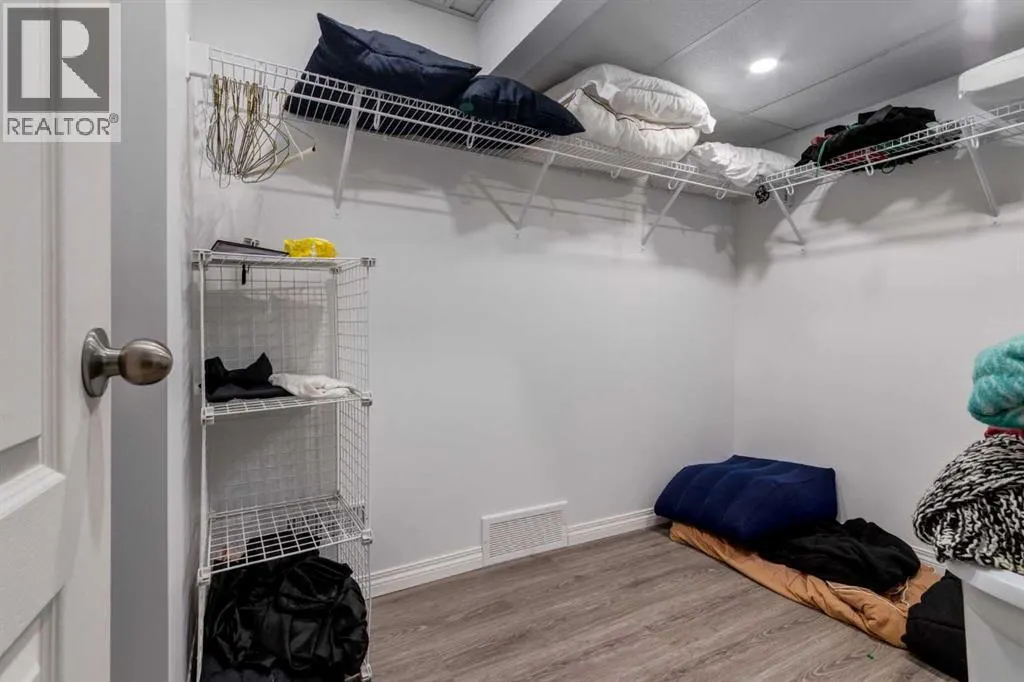 10 Chapala Road SE