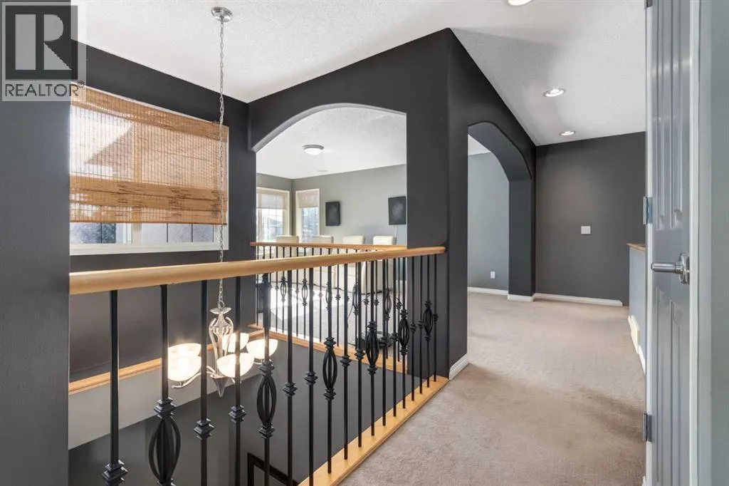 10 Chapala Road SE