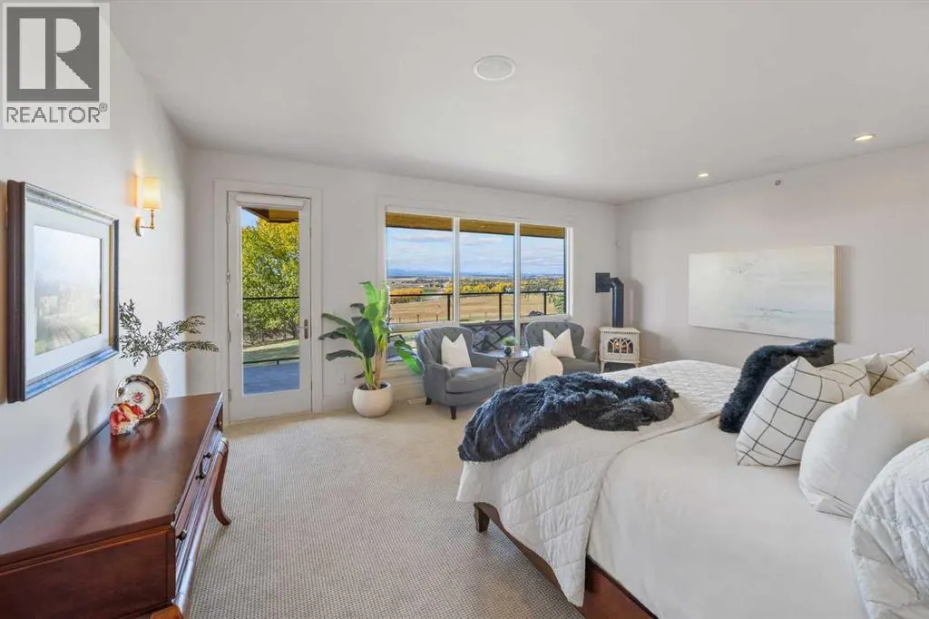 15 Escarpment Park