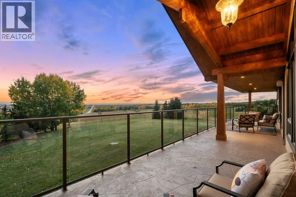 15 Escarpment Park