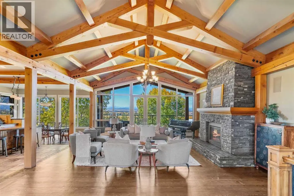 15 Escarpment Park