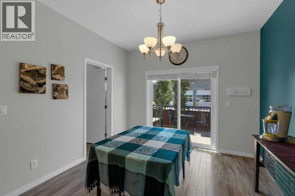 1706, 280 Williamstown Close NW