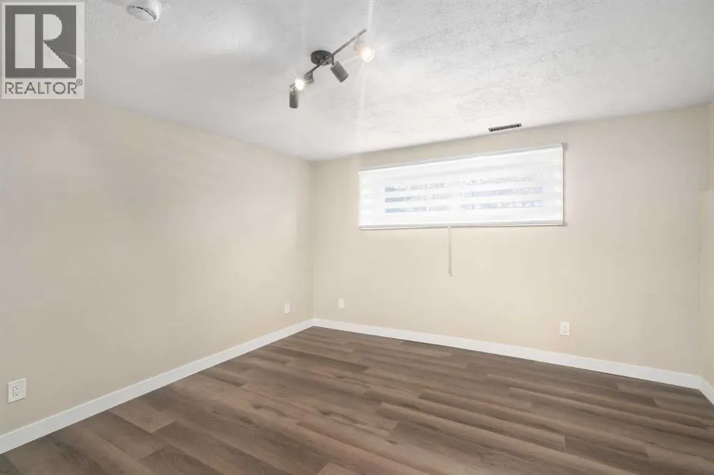 71 Riverbend Drive SE