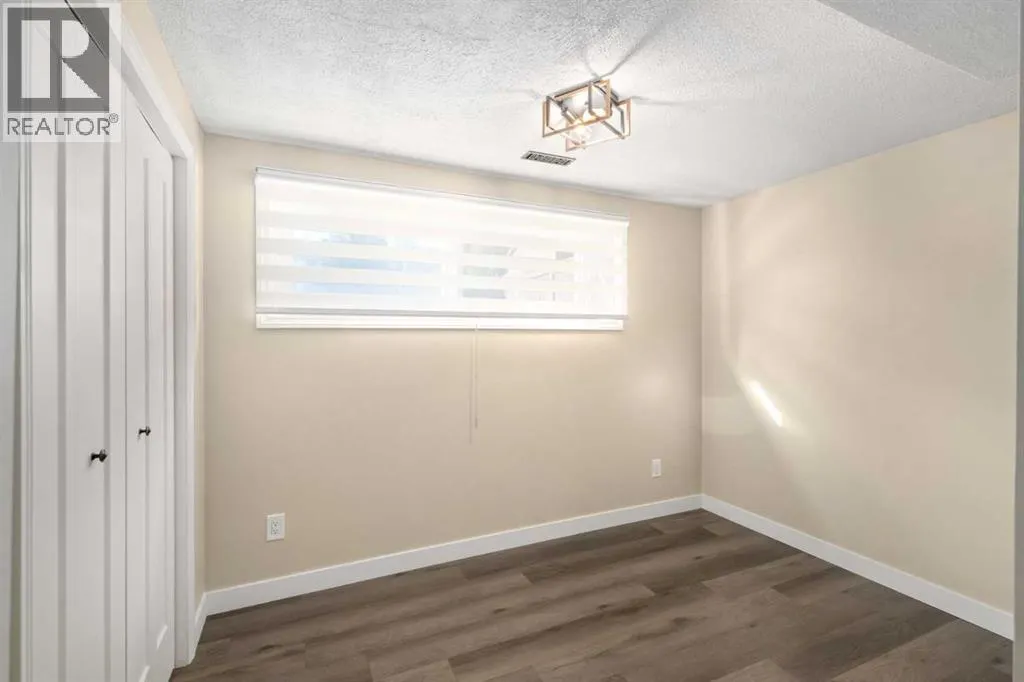 71 Riverbend Drive SE