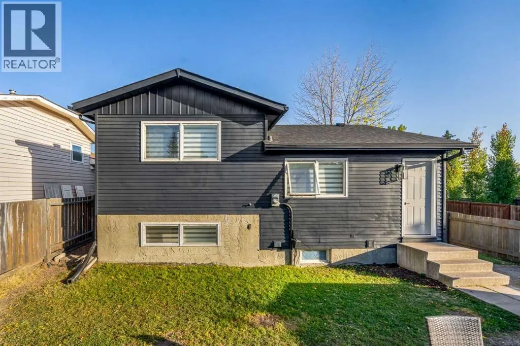 71 Riverbend Drive SE