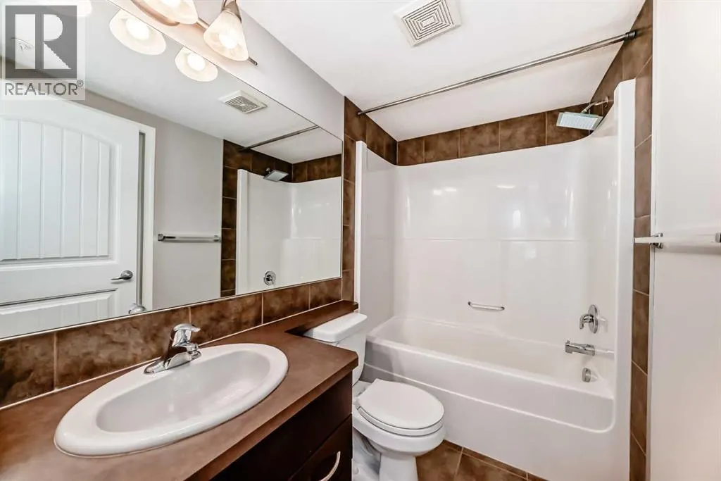 2124, 115 Prestwick Villas SE
