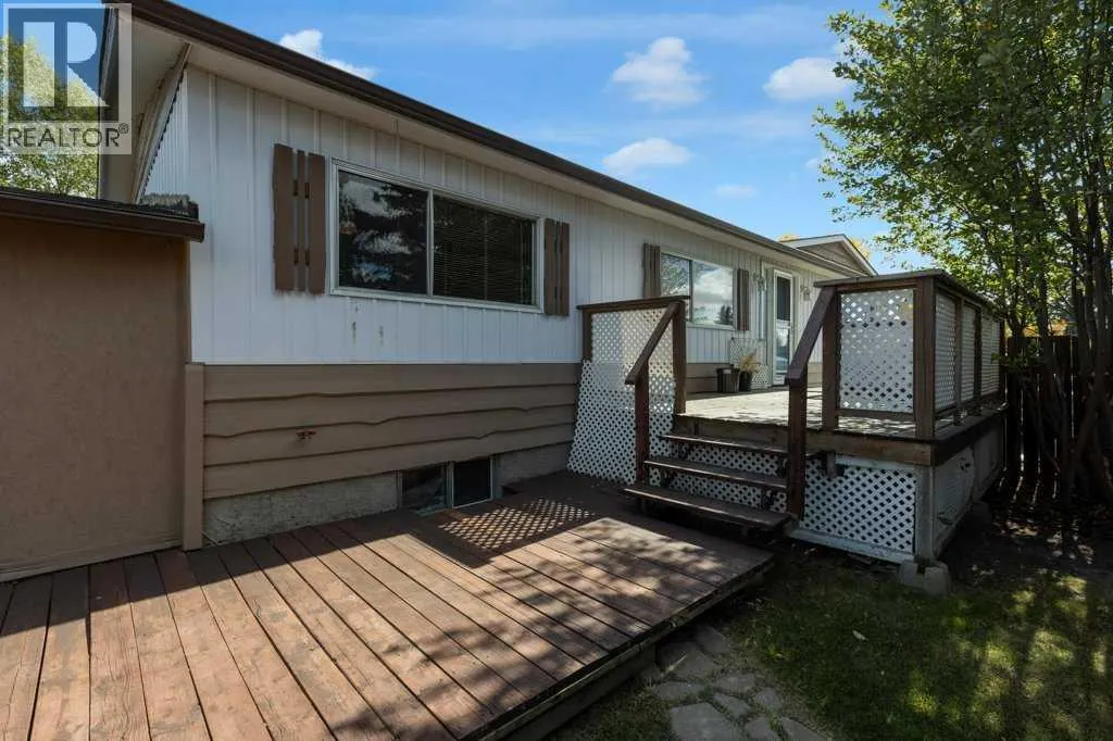 56 Spring Haven Close SE