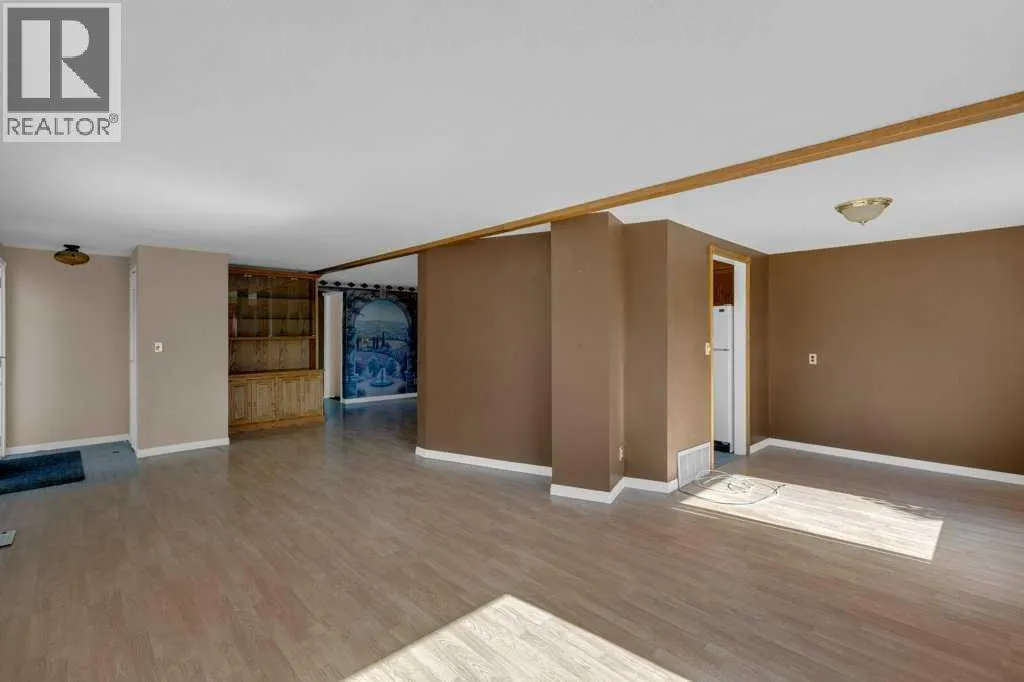 56 Spring Haven Close SE