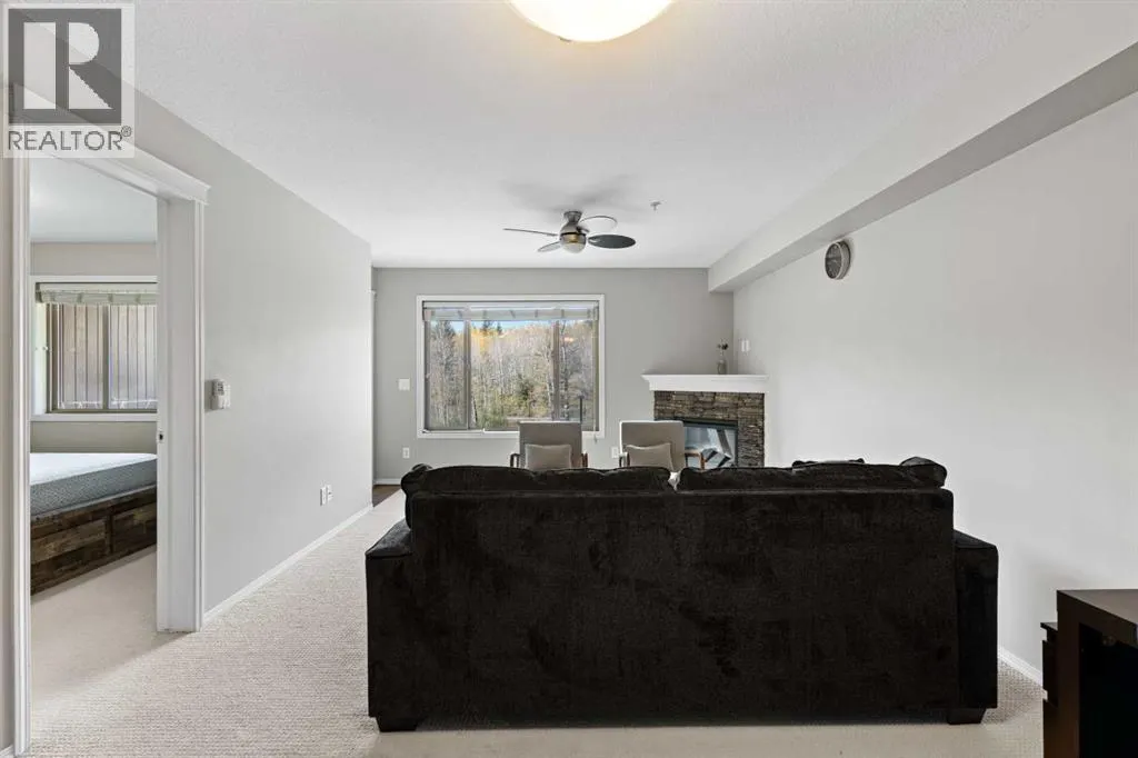 315, 300 Palliser Lane