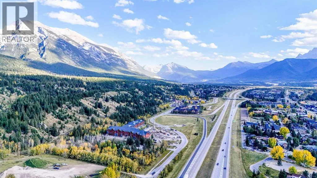 315, 300 Palliser Lane