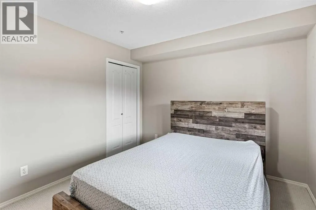 315, 300 Palliser Lane