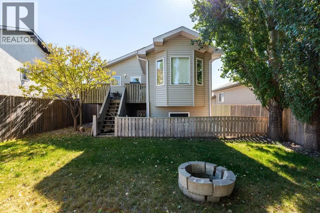 154 Blackfoot Court W