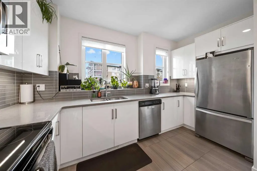25 Walden Common SE