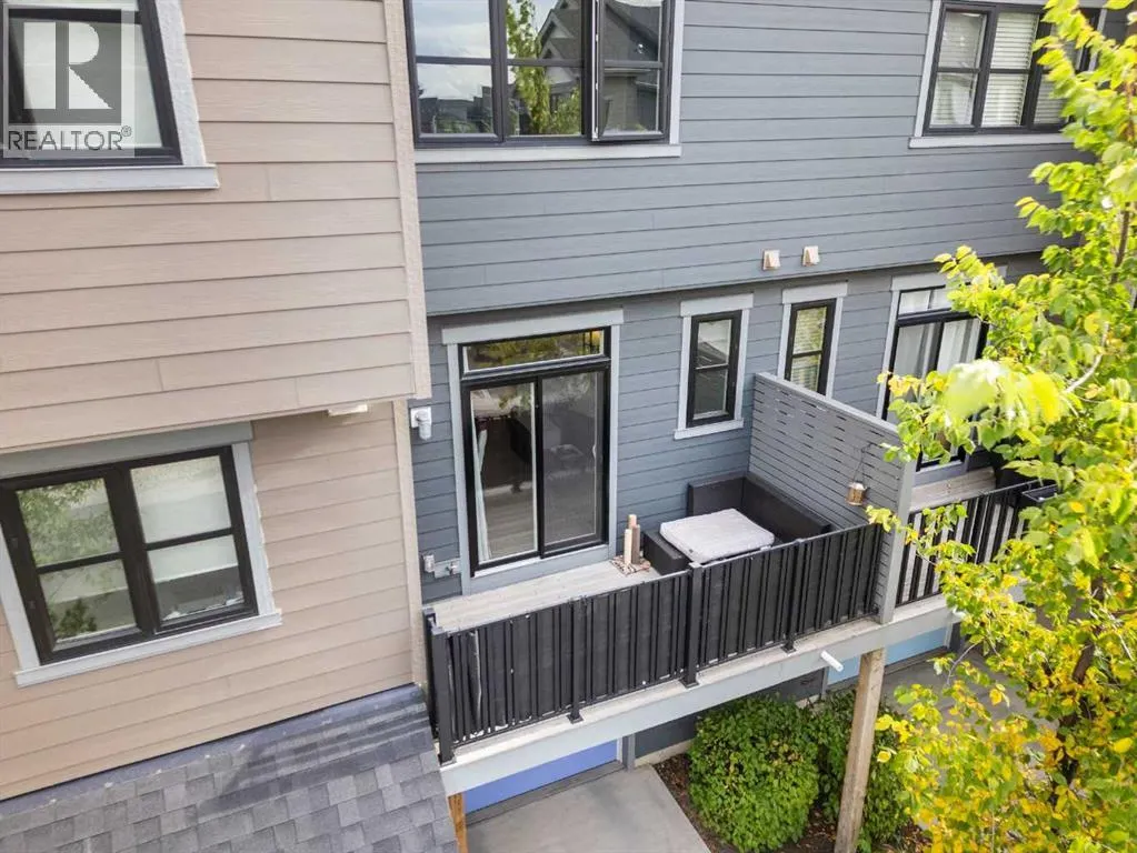 25 Walden Common SE