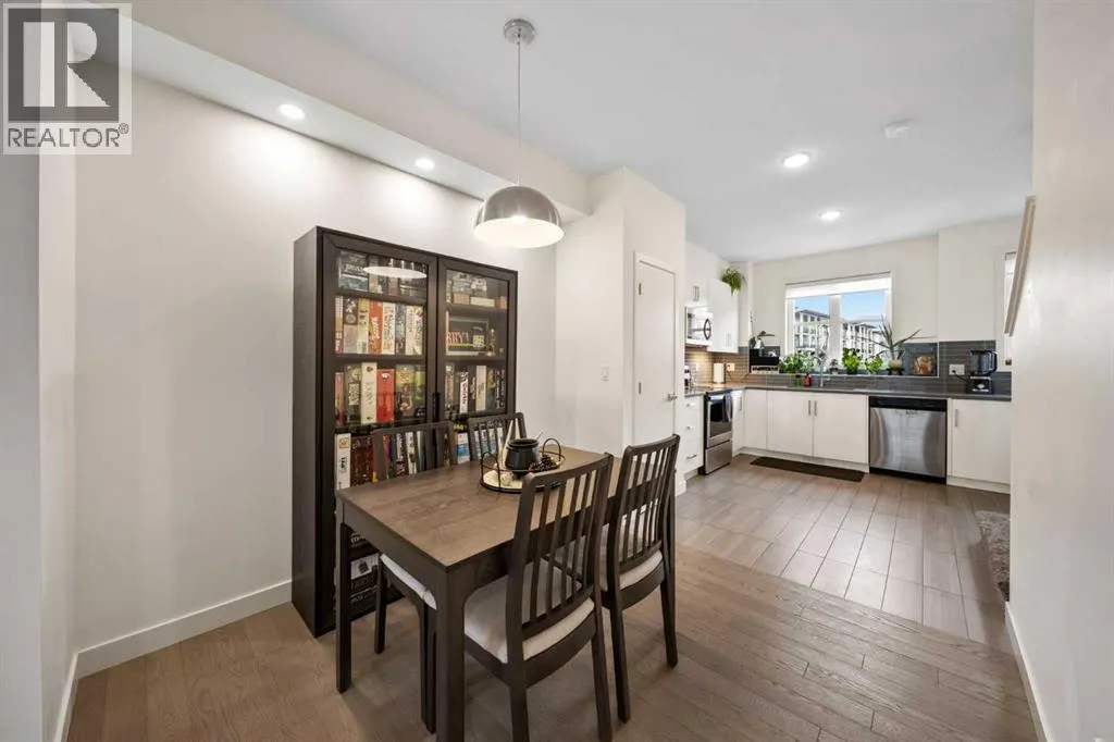 25 Walden Common SE