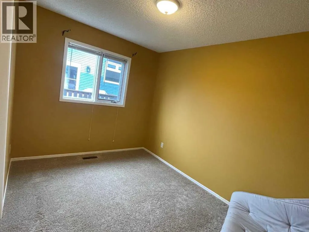 5 Hillside Crescent