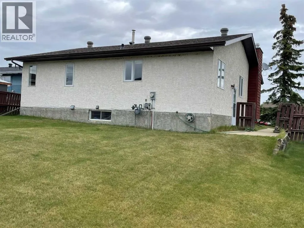 5 Hillside Crescent