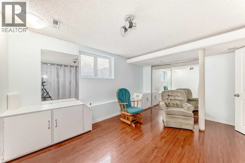 151 Pinemill Road NE