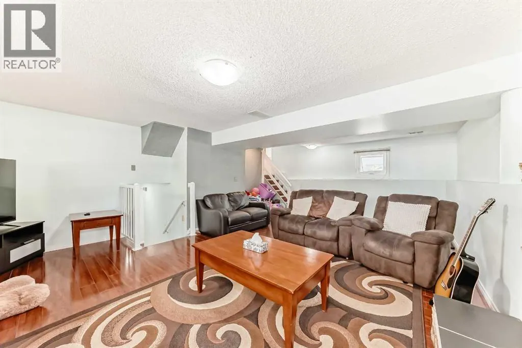 151 Pinemill Road NE