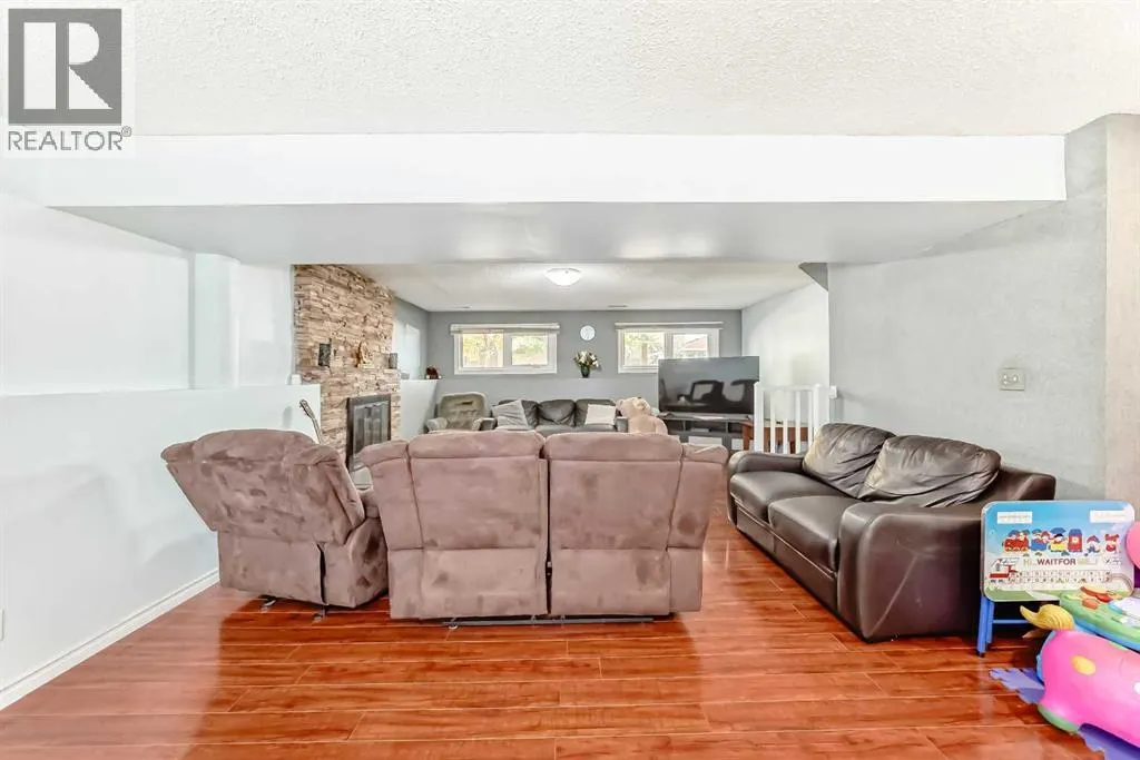 151 Pinemill Road NE