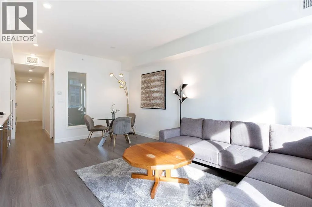 311, 138 Waterfront Court SW