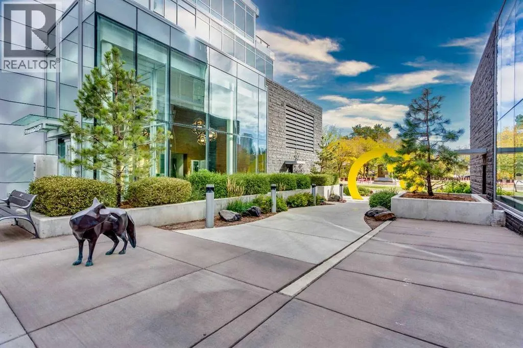 311, 138 Waterfront Court SW
