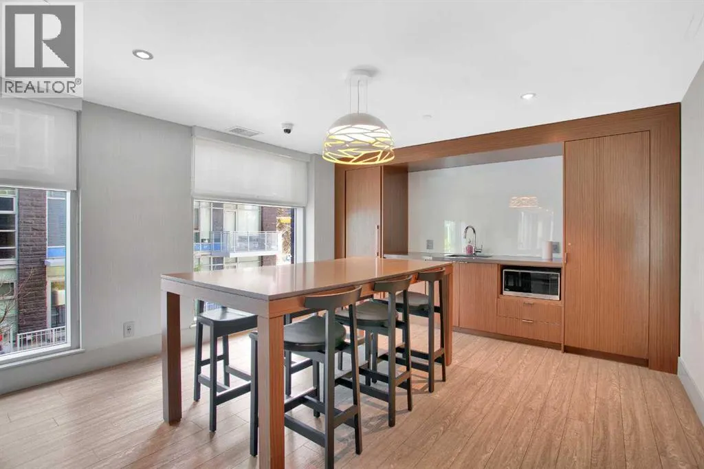 311, 138 Waterfront Court SW
