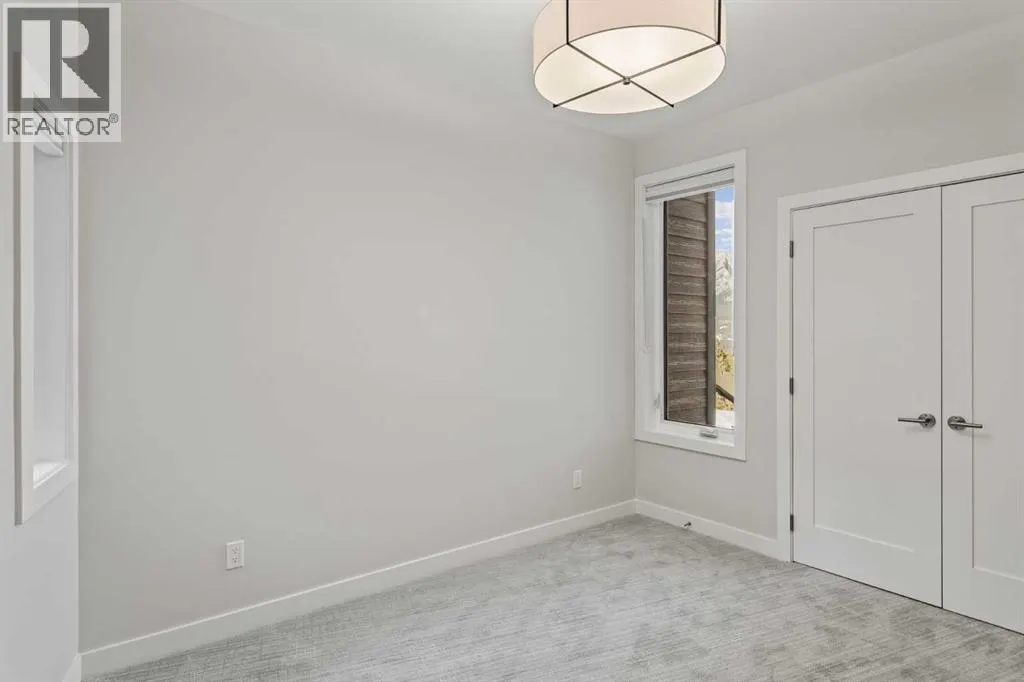 201J, 209 Stewart Creek Rise