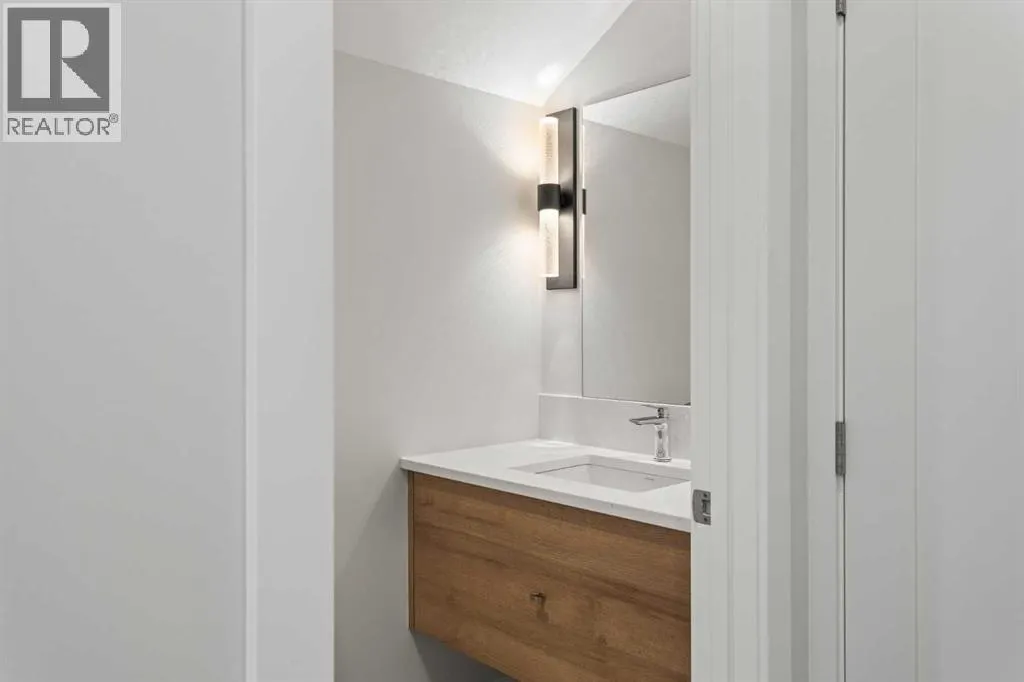 201J, 209 Stewart Creek Rise