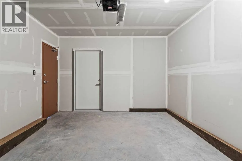 201J, 209 Stewart Creek Rise