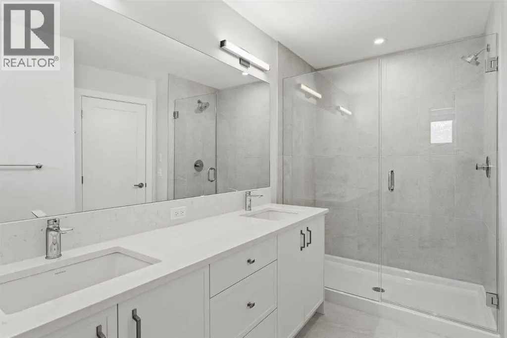 201J, 209 Stewart Creek Rise