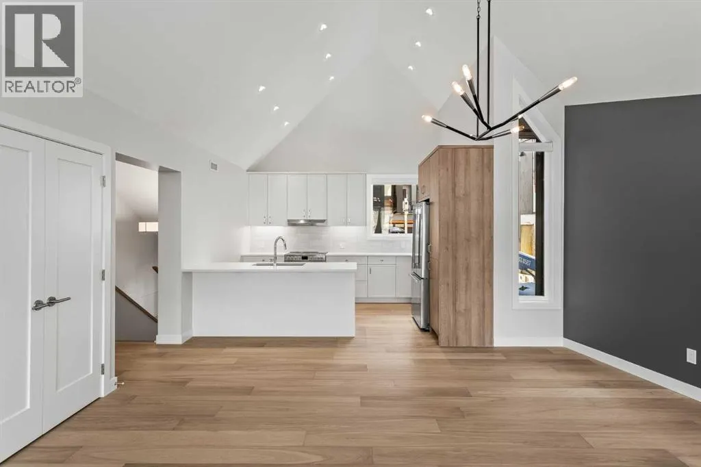 201J, 209 Stewart Creek Rise
