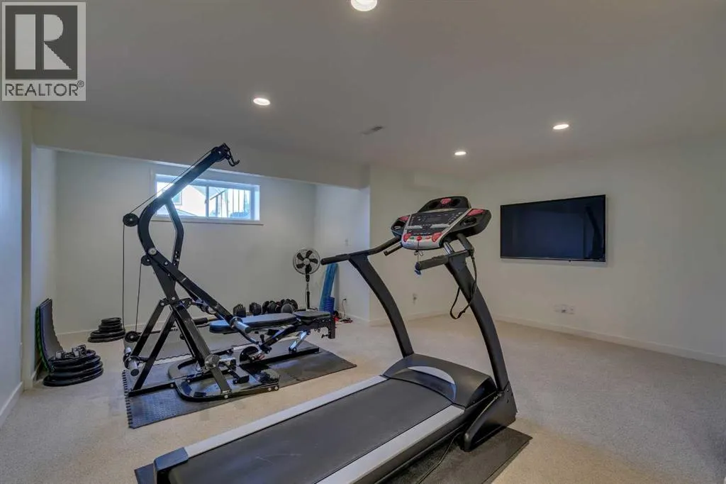 467 Mahogany Terrace SE