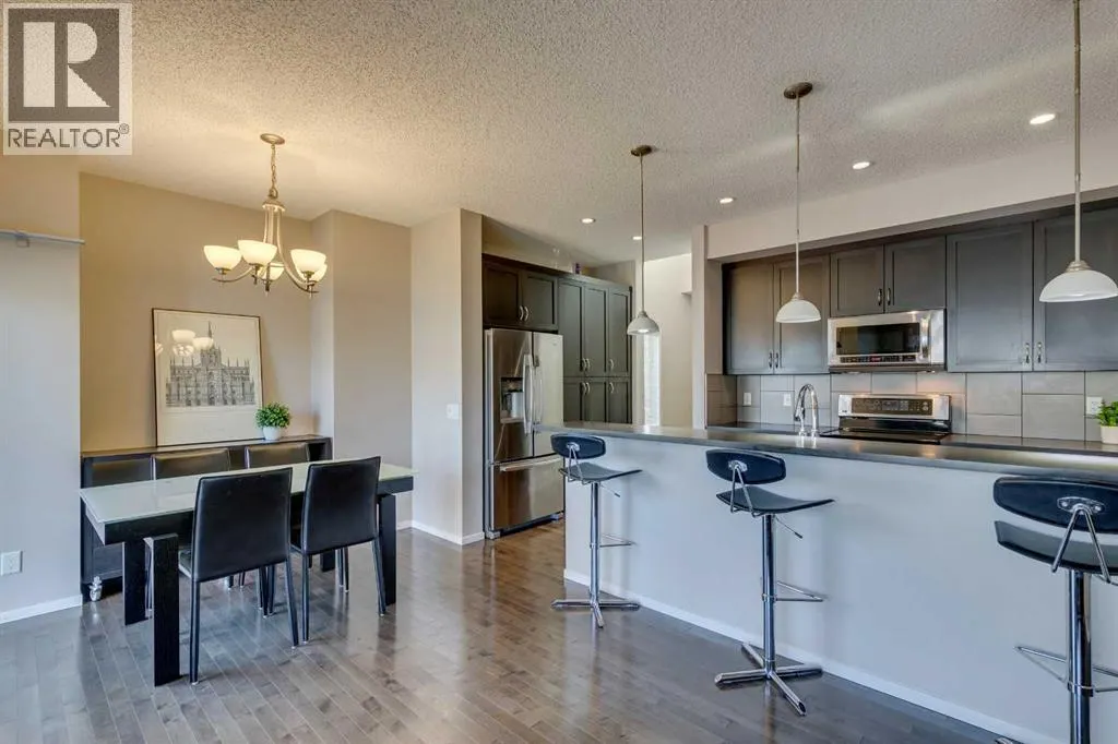 467 Mahogany Terrace SE