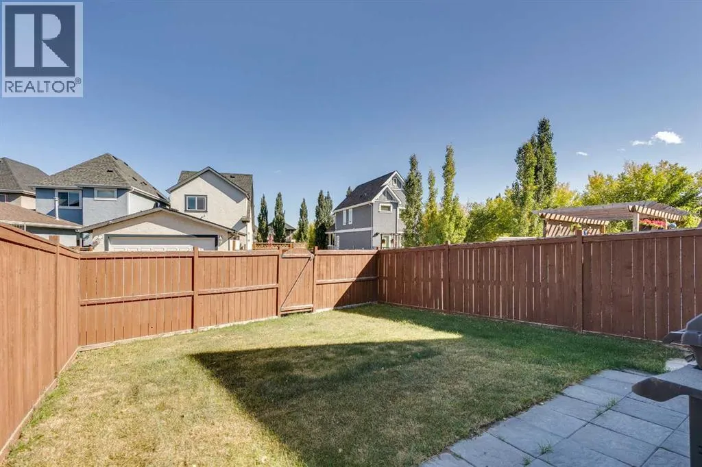 467 Mahogany Terrace SE