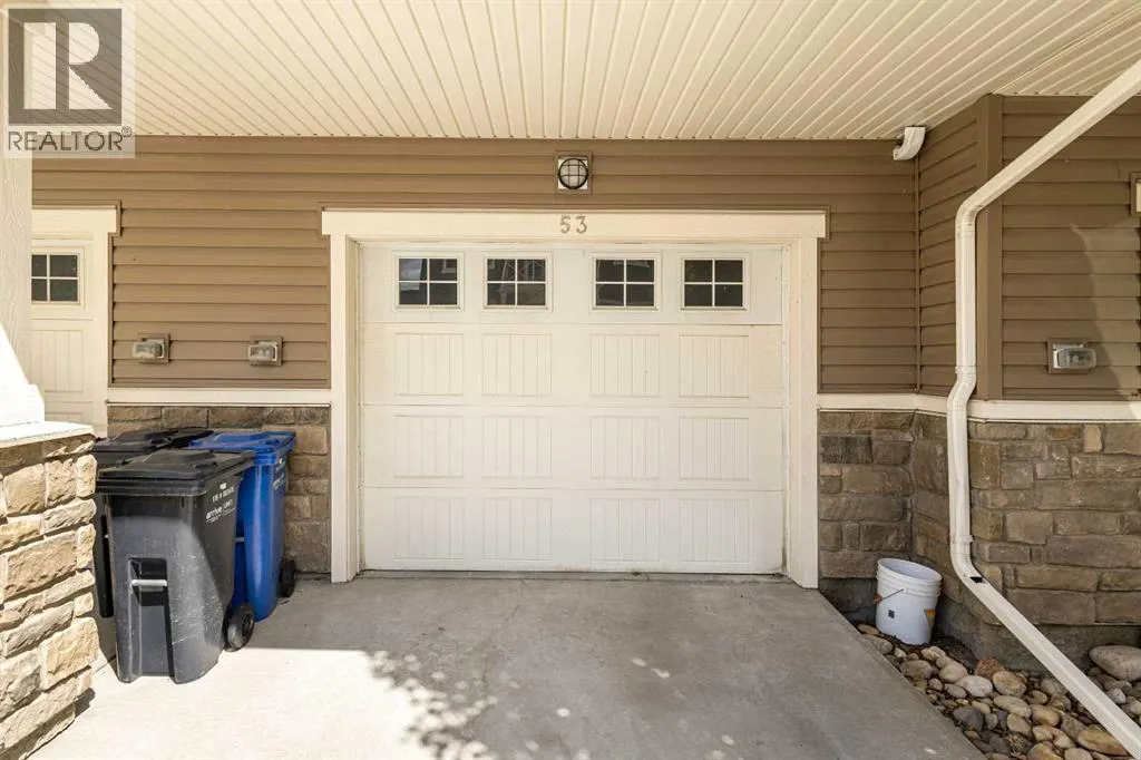 53 Skyview Ranch Manor NE