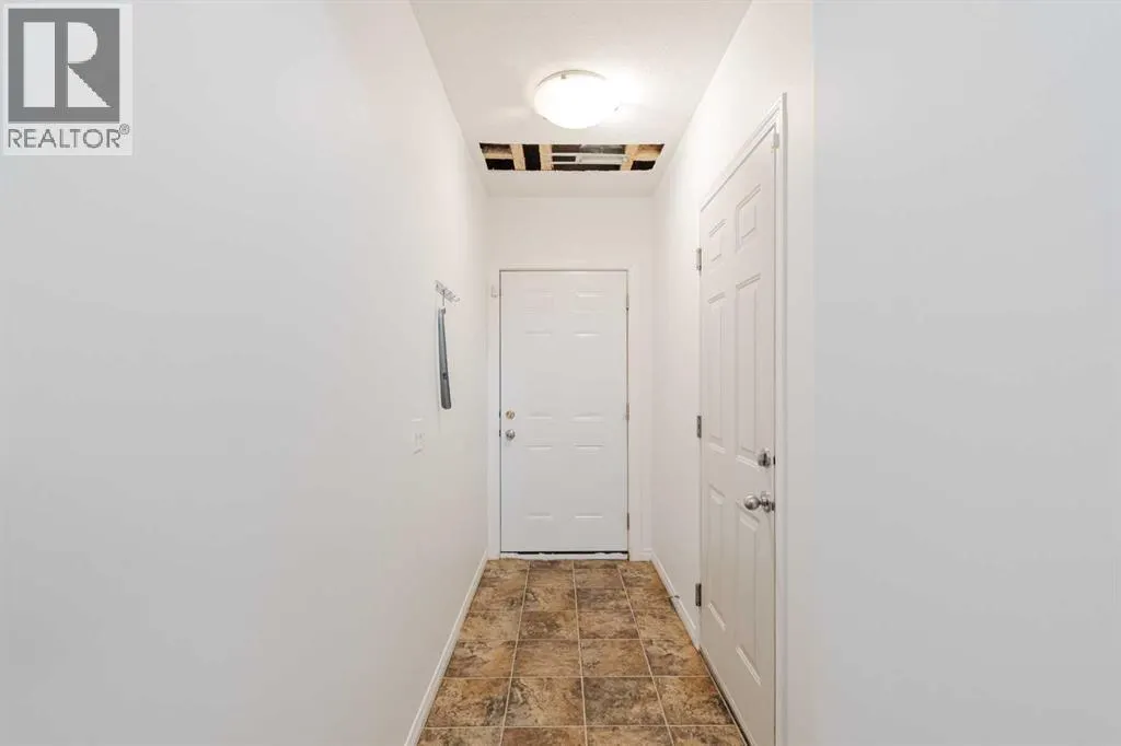 105, 123 Arabian Drive