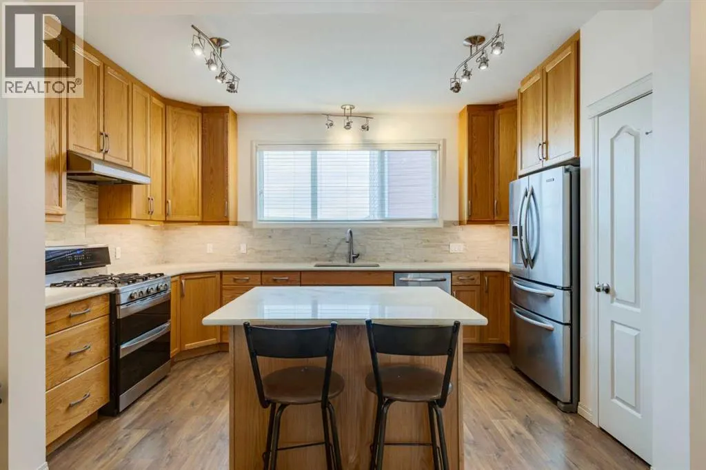 123 Marquis Green SE