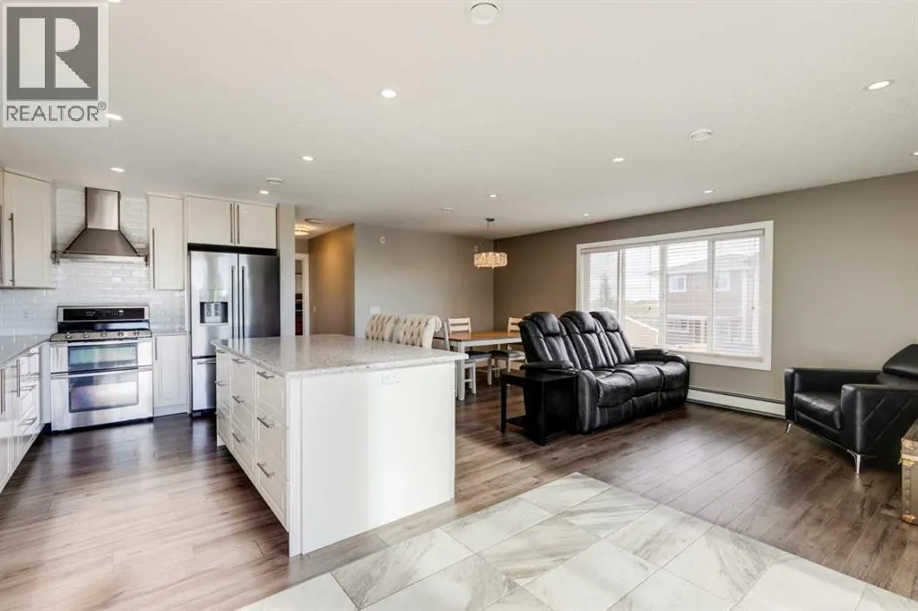 123 Marquis Green SE