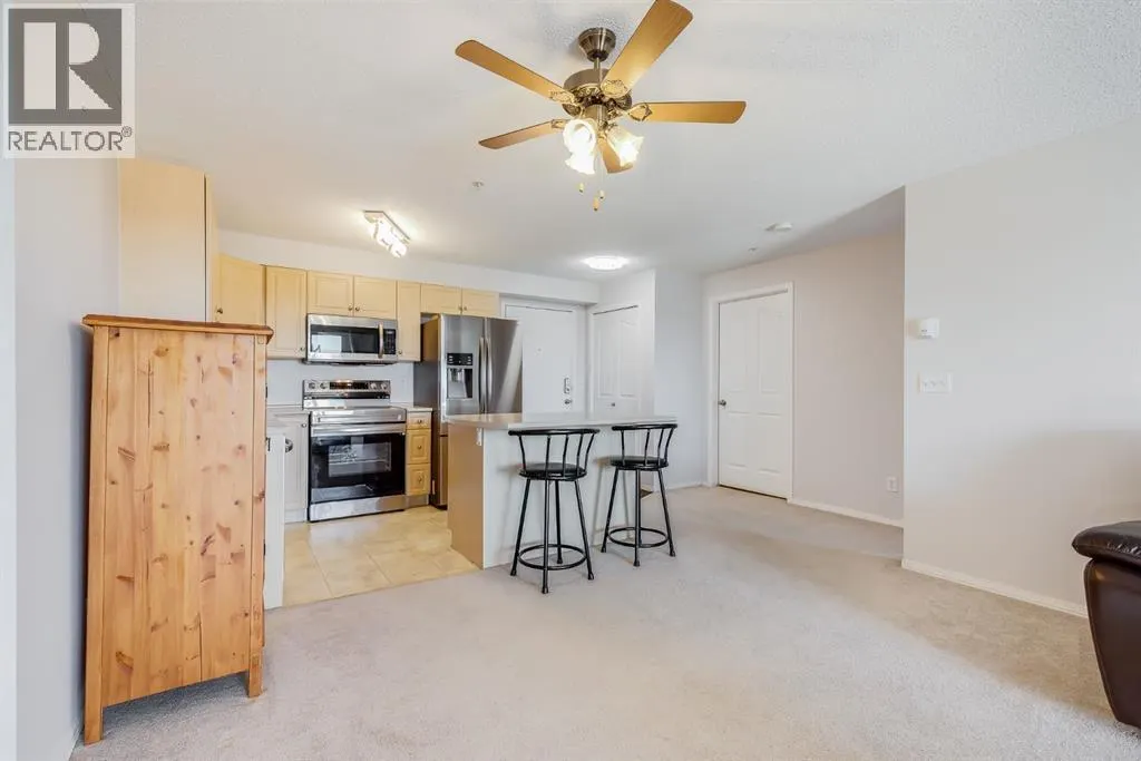 7308, 304 Mackenzie  SW