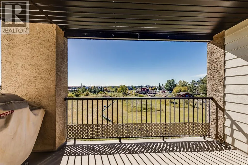 7308, 304 Mackenzie  SW