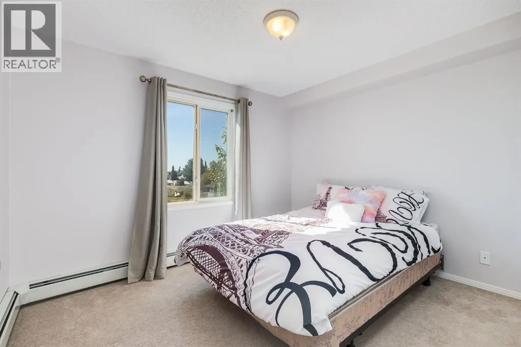7308, 304 Mackenzie  SW