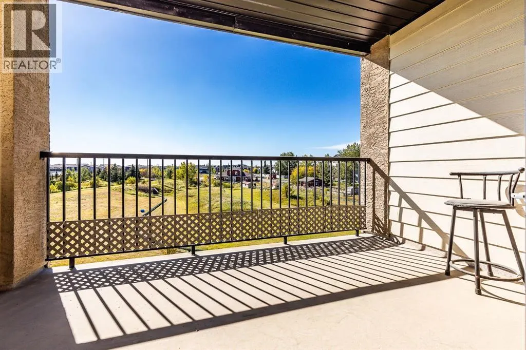 7308, 304 Mackenzie  SW