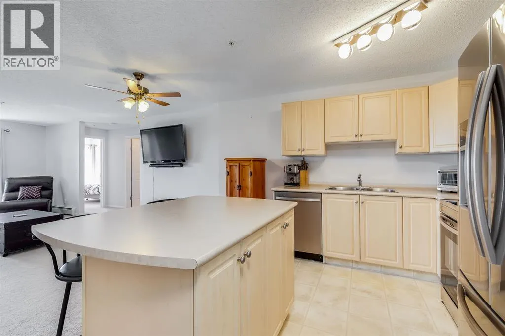 7308, 304 Mackenzie  SW