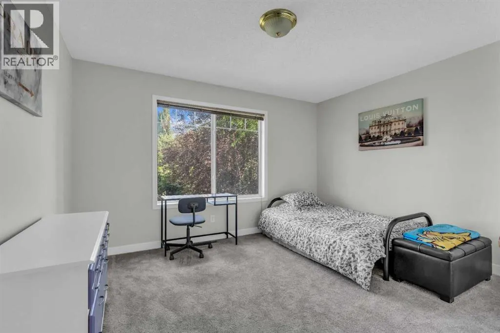 18562 Chaparral Manor SE