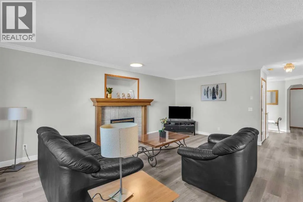 18562 Chaparral Manor SE