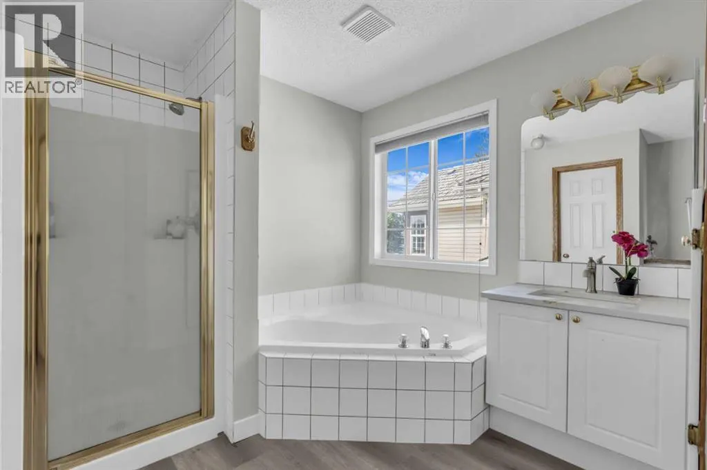 18562 Chaparral Manor SE