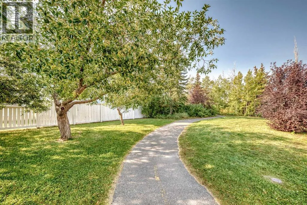 139 Bridlewood Circle SW